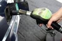 Afla unde gasesti benzina cu 40% mai ieftina in acest weekend