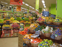 Amenzi record pentru hypermarketuri - cum au pacalit clientii