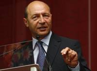 Basescu: 1,6 milioane de romani lucreaza la negru