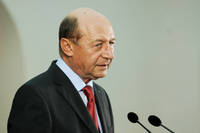Basescu, discutii cu experti in afaceri despre pontentialele investitii in Romania