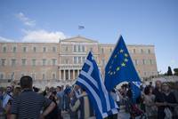 Bloomberg: Nu Grecia ar trebui sa iasa din zona euro, ci Germania