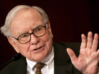 Buffett face o noua achizitie. De ce mizeaza magnatul pe vanzarile de masini