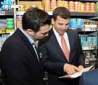 Cum isi propune Daniel Constantin sa le vina de hac retailerilor care cresc preturile