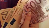 Curs valutar: Euro si dolarul ajung la maximul ultimei saptamani