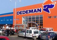 Dedeman si alte 40 de companii, amendate cu peste 6 milioane de euro