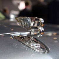 Cum profita Bently de retragerea Maybach