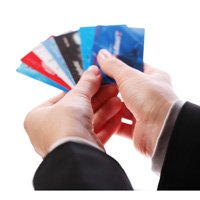 BCR a dat 10.000 carduri contactless pentru plata calatoriei RATB