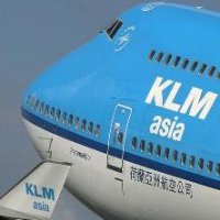 Poti alege langa cine stai in avion Poti alege langa cine stai in avion