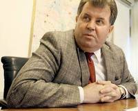 Fostul sef LukOil Romania: Isarescu a devenit vulnerabil