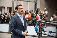 Grecia, inca un pas pentru a iesi din criza: Tsipras convoaca Parlamentul, Eurogrupul il asteapta (Video)