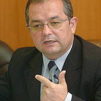 Guvernul se reuneste in sedinta, in contextul discutiilor cu FMI