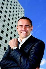 Invitatii Ziare.com Dragos Dragoteanu: Fiarele inocente