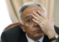 Isarescu: "Daca suntem in UE trebuie sa traim ca in UE", doar un slogan populist