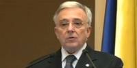 Isarescu: Creditul are 2 etape - una de mare fericire, cand iei banii, si a doua in care trebuie sa dai banii inapoi