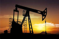 Petrolul se ieftineste tot mai mult: Cine e de vina si cat va afecta economia globala