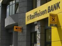Raiffeisen Bank opreste sistemul de carduri in noapte de marti spre miercuri