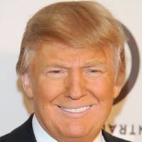 Razboiul de 100 de milioane de dolari al lui Donald Trump cu un aeroport