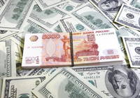 Rusia, sub presiune: Rubla se prabuseste pana la un record istoric