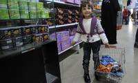 Rusii, impresionati de strugurii din Malaezia si merele din Serbia