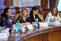 Salariul minim va creste in 2011 cel putin cu rata inflatiei