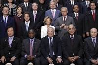 Strauss-Kahn (FMI): Retrimiteti oamenii la munca
