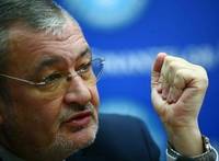 Vladescu, despre salariile mici de la Finante: Eu sunt de vina