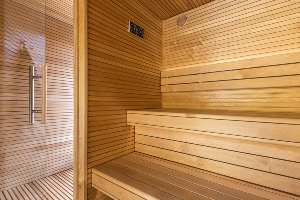 Sauna uscata sau sauna umeda? Pe care o alegi?