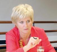 Monica Tatoiu renunta la functia de director general al Oriflame Romania 