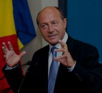 Vom trai si vom vedea. Basescu: "Am fost un dobitoc"; Andreea Paul: "Va mai dau o suta de lei"