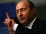 Basescu, amenintat cu suspendarea - Cat i-ar costa pe romani o criza politica? 