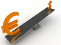 Evolutia cursului EUR/USD este influentata de politica monetara